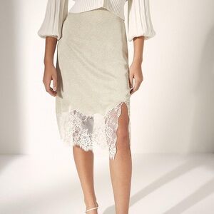 Aritzia Wilfred Sonnet Midi Skirt